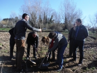 El conseller de Territori i Sostenibilitat, Hble. Sr. Santi Vila, el diputat de medi ambient de la Diputació, Sr. Miquel Calm, el president del Consorci del Ter, Sr. Jordi Munell